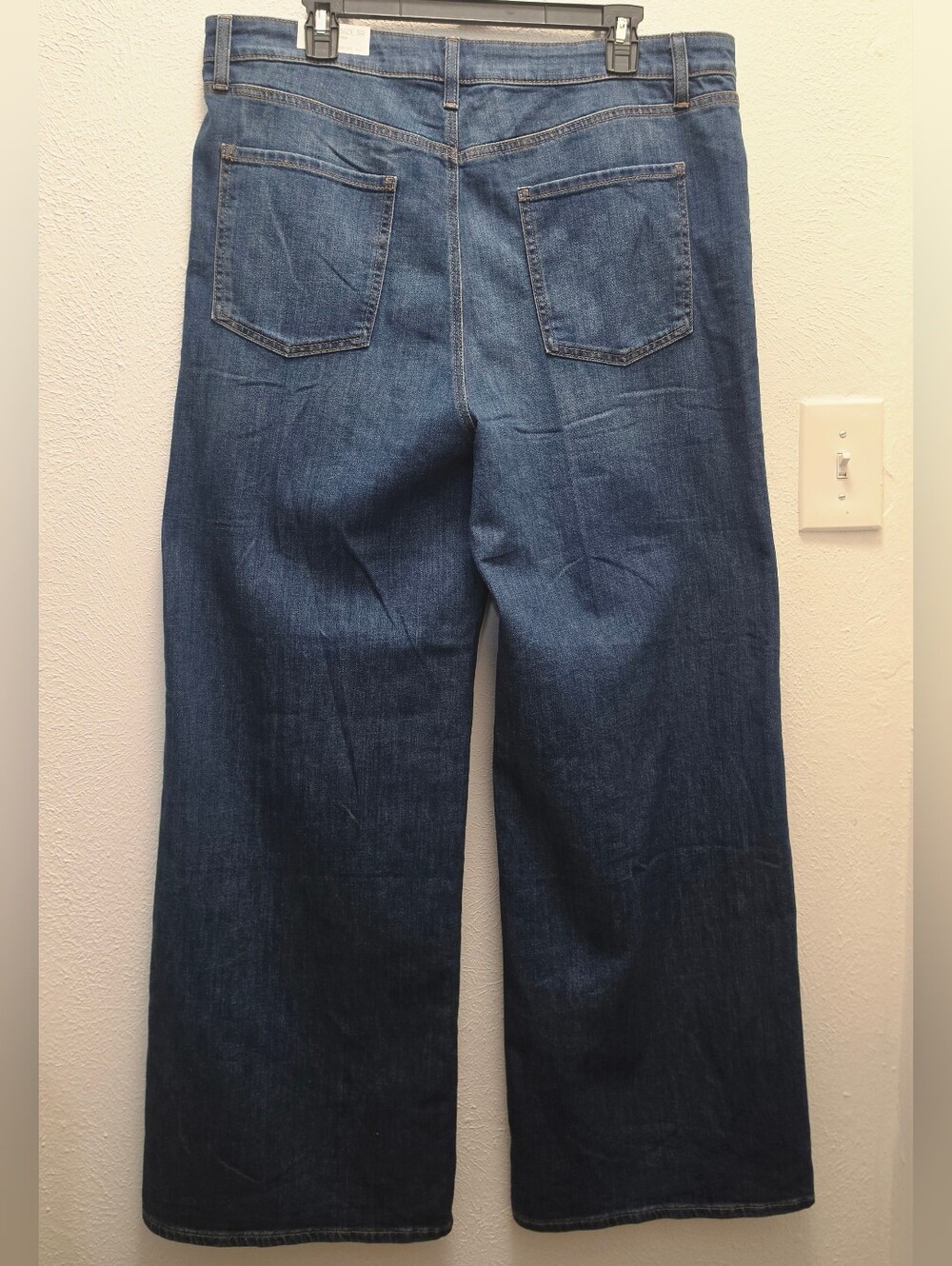 Chico's High Rise Wide Leg Jean - Picture 6 of 13